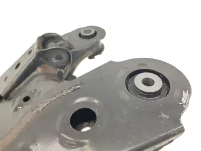 Second-hand car spare part rear axle for toyota auris (e18) active 90 cv / 66 kw oem iam references 5120602051  5120602051