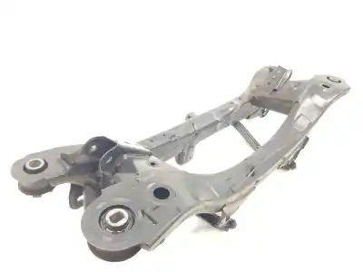 Second-hand car spare part rear axle for toyota auris (e18) active 90 cv / 66 kw oem iam references 5120602051  5120602051