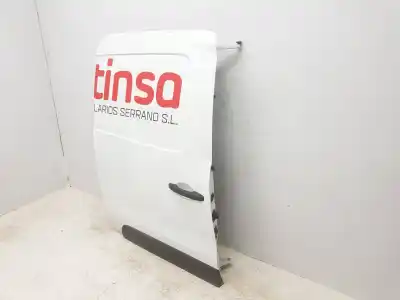 Second-hand car spare part right sliding side door for renault express confort 95 cv / 70 kw oem iam references 821006065r  821006065r