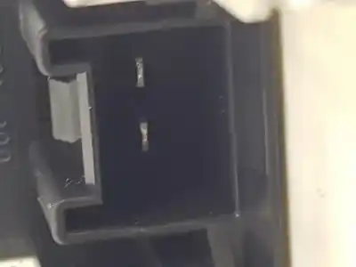 Автозапчасти б/у мотор переднего левого стекла за skoda superb combi (3t5) elegance ссылки oem iam 8k0959801a  8k0959801a