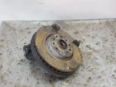 Peça sobressalente para automóvel em segunda mão Manga De Eixo Dianteira Direita por SKODA SUPERB COMBI (3T5) Elegance Referências OEM IAM 1K0407256AA  1K0407256AA