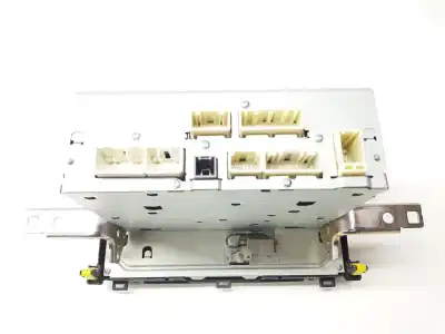 Second-hand car spare part gps navigation system for toyota auris (e18) active 90 cv / 66 kw oem iam references 8614002010  8614002010