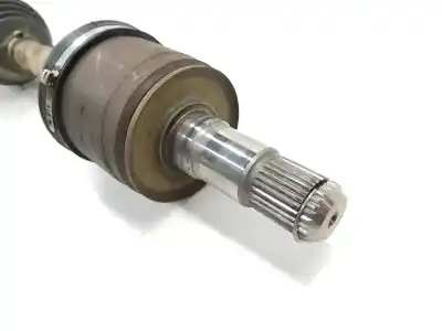 Pezzo di ricambio per auto di seconda mano trasmissione anteriore sinistra per mitsubishi l 200 (ka0/kb0) cabina doble intense 4x4 riferimenti oem iam mn107605  mn107605