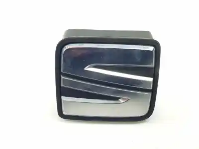 Second-hand car spare part Tailgate Back Door Handle for SEAT IBIZA 1.0 OEM IAM references 6F0827565  6F0827565