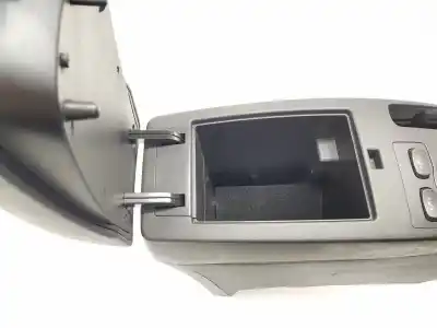 Pezzo di ricambio per auto di seconda mano bracciolo centrale per ssangyong korando premium 4x2 riferimenti oem iam 7790034011eaw  7790034110eaw