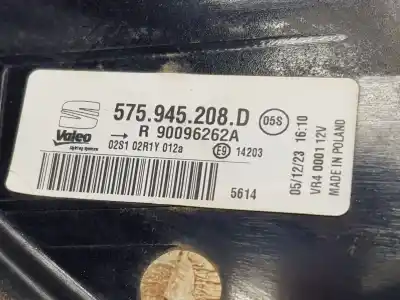 Автозапчастина б/у правий ліхтар для seat ateca (khp) style go 149 cv / 110 kw посилання на oem iam 575945208d  575945208d