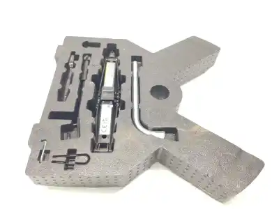 Pezzo di ricambio per auto di seconda mano cric di sollevamento per cupra leon (5f16) tsi basis riferimenti oem iam 5wa011031b  5wa011031b