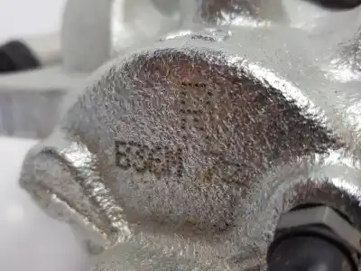 Peça sobressalente para automóvel em segunda mão pinça de travão dianteira direita por ford puma hybrid titanium referências oem iam l1tc2b294aa  2413304