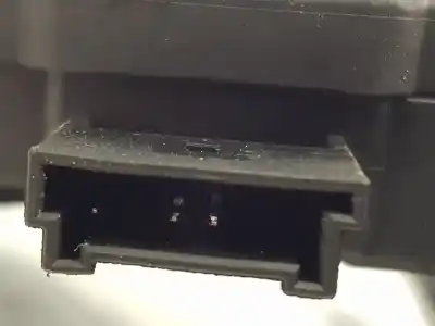 Автозапчастина б/у замок багажника / ворот для land rover range rover evoque evoque s посилання на oem iam cplaa442a66ae  lr070128 lr185450