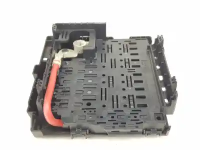 İkinci el araba yedek parçası RÖLE/SIGORTA KUTUSU için LAND ROVER RANGE ROVER EVOQUE  OEM IAM referansları K8D214N073AB  LR117841