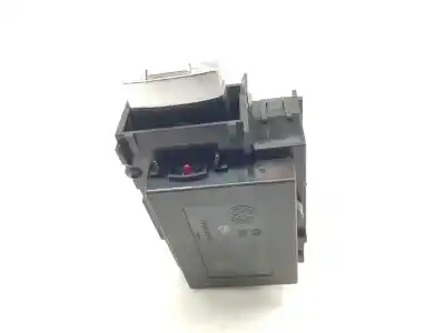 İkinci el araba yedek parçası  için VOLKSWAGEN PASSAT VARIANT  OEM IAM referansları 3C0905843Q  3C0905843Q