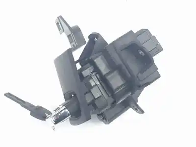 Автозапчасти б/у держатель карты / считыватель ключа за audi a4 b8 avant (8k5) 3.0 tdi ссылки oem iam 8k0909131d  8k0909131d