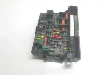 Pezzo di ricambio per auto di seconda mano scatola relè/fusibili per bmw x1 (e84) x1 xdrive 18d riferimenti oem iam 9119446  