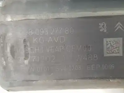 Peça sobressalente para automóvel em segunda mão elevador de vidros dianteiro direito por citroen jumpy spacetourer business m referências oem iam 9808388480  9808388480