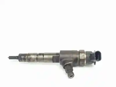 Second-hand car spare part injector for citroen berlingo combi feel 99 cv / 73 kw oem iam references 9802776680