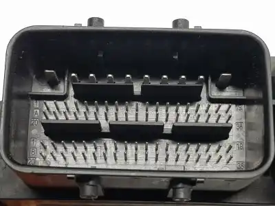 Peça sobressalente para automóvel em segunda mão centralina de motor uce por renault express advance 74 cv / 55 kw referências oem iam oem iam 2371078945 0281039177 5162420  