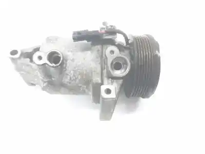 Peça sobressalente para automóvel em segunda mão COMPRESSOR DE AR CONDICIONADO A/A A/C por RENAULT EXPRESS ADVANCE 74 CV / 55 KW Referências OEM IAM IAM 926008942R 7339786  