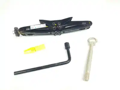 Second-hand car spare part JACK for CITROEN JUMPY FUGÓN CityVan XS 120 CV / 88 KW OEM IAM references 9807676080  