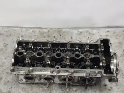 Pièce détachée automobile d'occasion CULASSE DU MOTEUR pour BMW SERIE 3 BERLINA (E46) 320d Références OEM IAM 7785876  