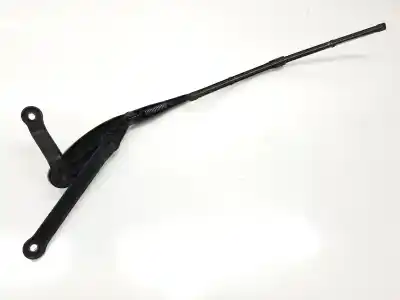 Second-hand car spare part FRONT RIGHT WINDSHIELD WIPER ARM for MERCEDES-BENZ CLASE C BM 205 BERLINA C 220 CDI BlueTEC 205.004 OEM IAM references A2058200244  