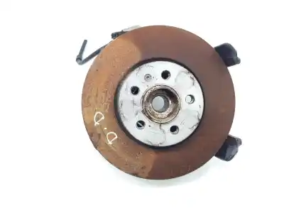 Pièce détachée automobile d'occasion MOYEU DE ROUE AVANT DROITE pour SKODA KAMIQ (NW4) DESIGN 115 CV / 85 KW Références OEM IAM 2Q0407256K  