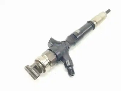 Pièce détachée automobile d'occasion INJECTEUR pour TOYOTA HILUX (KUN) Double Cab Sol 4X4 Références OEM IAM 2367030310  