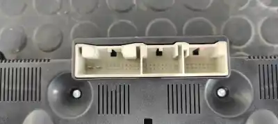 Peça sobressalente para automóvel em segunda mão comando de sofagem (chauffage / ar condicionado) por seat leon (1p1) comfort limited referências oem iam 1p0907044  