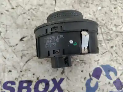 Pezzo di ricambio per auto di seconda mano controllo della luce per opel corsa e 1.3 16v cdti riferimenti oem iam 13249397  