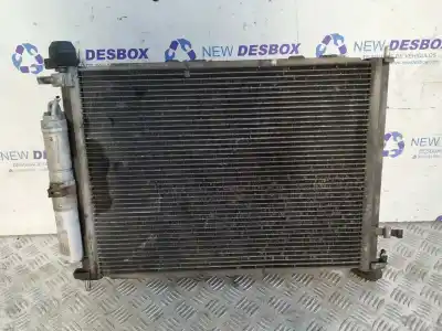 Автозапчастина б/у водяний радіатор для renault clio iii 1.2 16v посилання на oem iam 8200688390