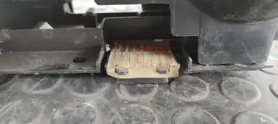 Second-hand car spare part left tailgate light for renault 9 (l42_) 1.1 (l421) oem iam references 7700773354  