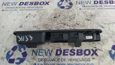 Second-hand car spare part right front power window switch for peugeot 307 break / sw (s1) break xs oem iam references 96351625xt  