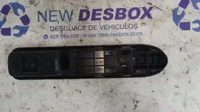Second-hand car spare part right front power window switch for peugeot 307 break / sw (s1) break xs oem iam references 96351625xt  