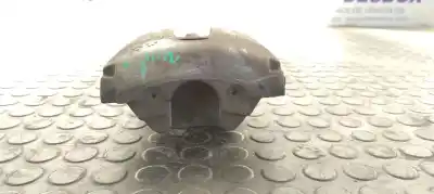 Peça sobressalente para automóvel em segunda mão pinça de travão dianteira direita por ford focus turn. titanium referências oem iam 7c9 814 fomoco  