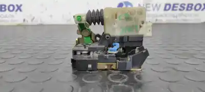 Автозапчастина б/у ПРАВИЙ БІЧНИЙ КОЗНИЙ ЗАМОК для RENAULT KANGOO (F/KC0)  Посилання на OEM IAM YM0S  