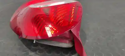 Peça sobressalente para automóvel em segunda mão farolim traseiro direito por renault grand modus authentique referências oem iam 8200658413  