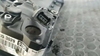 Pièce détachée automobile d'occasion cache-culbuteur pour bmw serie 7 (e65/e66) 760i références oem iam 61093029  