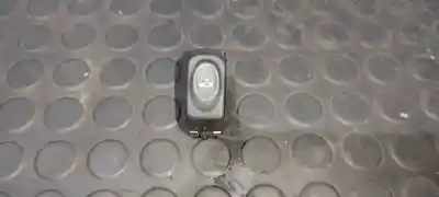 Second-hand car spare part Right Front Power Window Switch for RENAULT MEGANE I SCENIC (JA0) 1.9 D RN OEM IAM references   