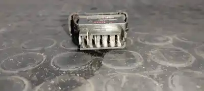 Peça sobressalente para automóvel em segunda mão botão / interruptor elevador vidro dianteiro direito por renault megane i scenic (ja0) 1.9 d rn referências oem iam   