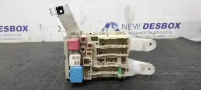 Peça sobressalente para automóvel em segunda mão caixa de fusíveis e relés por toyota auris active referências oem iam 