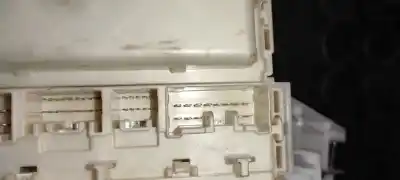 Second-hand car spare part fuse box unit for toyota auris active oem iam references   