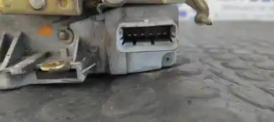 Second-hand car spare part front right door lock for citroen c8 2.2 hdi 16v premier ii oem iam references   