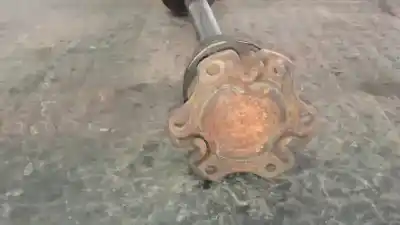 Second-hand car spare part front left transmission for audi a4 avant (8e) 2.0 tdi oem iam references   