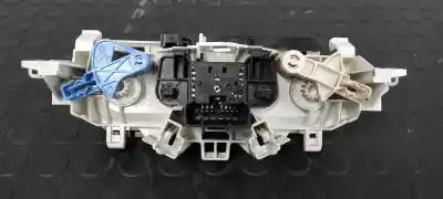 Peça sobressalente para automóvel em segunda mão comando de sofagem (chauffage / ar condicionado)  por renault twingo societe referências oem iam 7701067953  