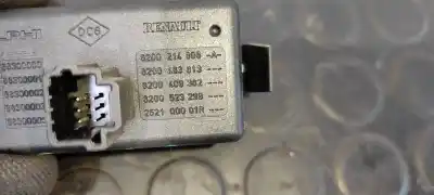 Second-hand car spare part hazard warning lights for renault twingo societe oem iam references 8200214896a  