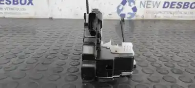 Автозапчастина б/у замок передніх дверей лівий для hyundai i20 active classic blue посилання на oem iam 81310c8020  