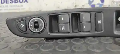 Автозапчастина б/у передні вікний вмикач для hyundai i20 active classic blue посилання на oem iam 93570c8121  