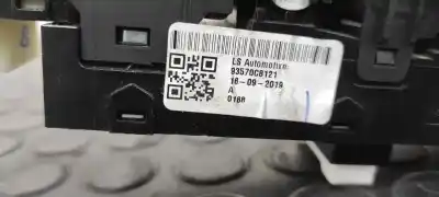 Автозапчастина б/у передні вікний вмикач для hyundai i20 active classic blue посилання на oem iam 93570c8121  