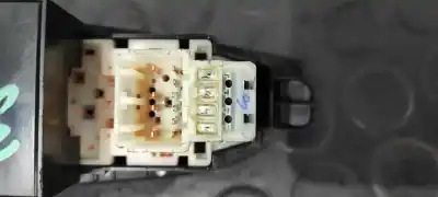 Автозапчастина б/у передні вікний вмикач для hyundai i20 active classic blue посилання на oem iam 93570c8121  