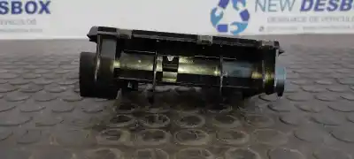 Second-hand car spare part ashtray for audi a4 avant (8e) 2.0 tdi oem iam references   