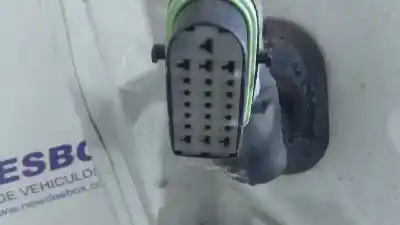 Pièce détachée automobile d'occasion porte avant droite pour renault kangoo (f/kc0) 1.9 diesel 54 cv / 40 kw références oem iam   